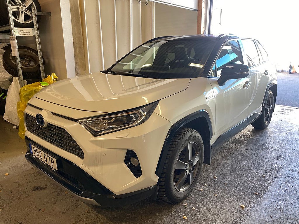 Toyota RAV4 2,5 ELHYBRID E-CVT AWD-I STYLE JBL | Drag | Vinterhjul