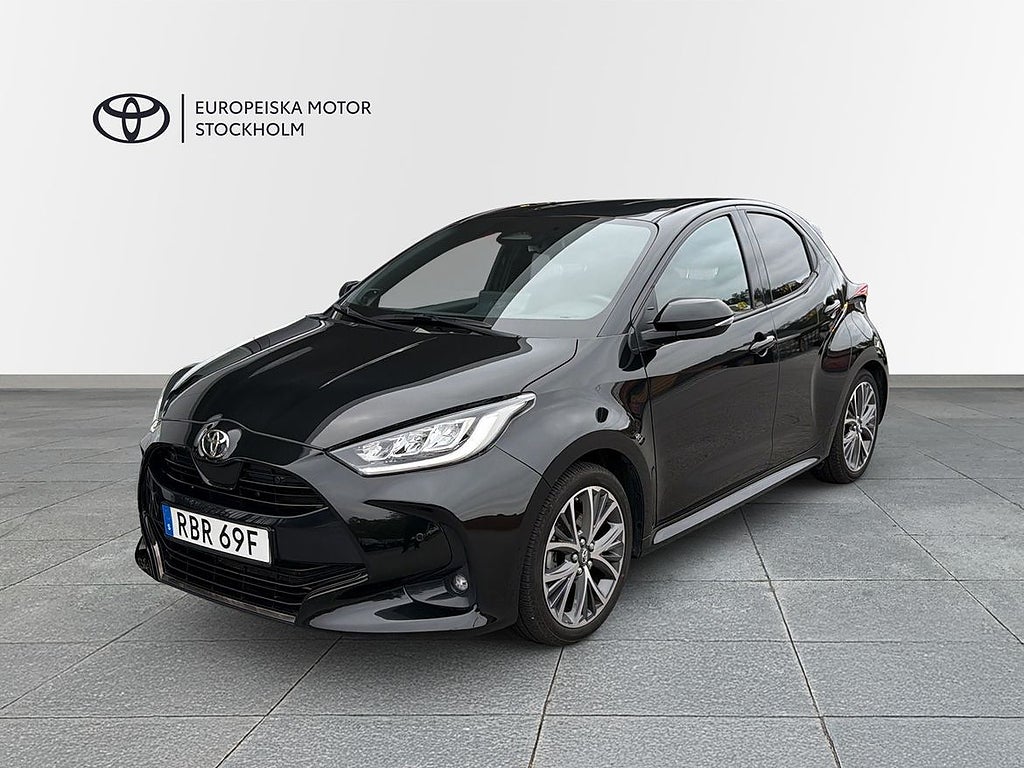 Toyota Yaris 1,5 HYBRID 130 5D STYLE JBL V-hjul