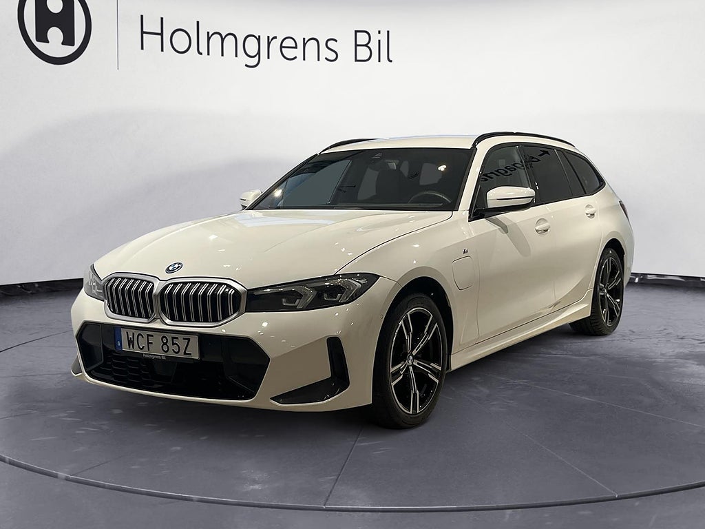 BMW 330e xDrive Touring | Ränta 1,99%