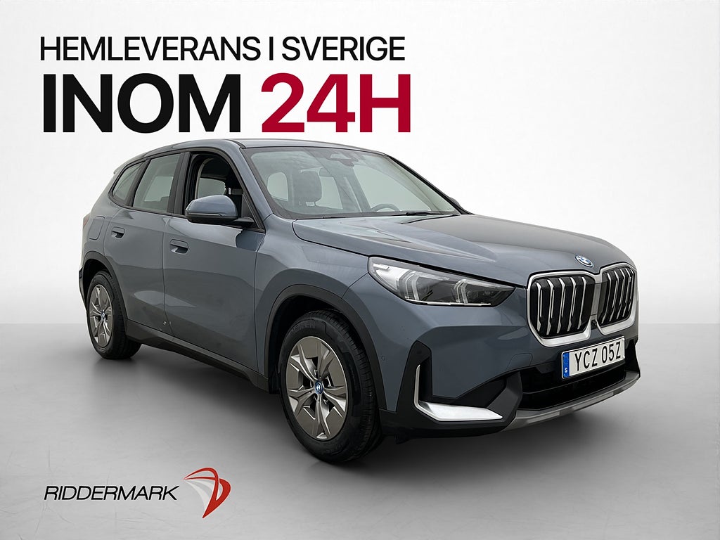 BMW iX1 xDrive30 306hk Head-Up 360° Kamera Navi CarPlay
