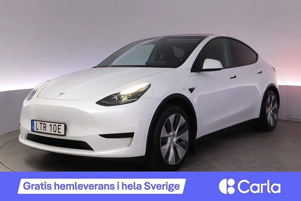 Tesla Model Y Standard Range RWD Drag Autopilot Panorama