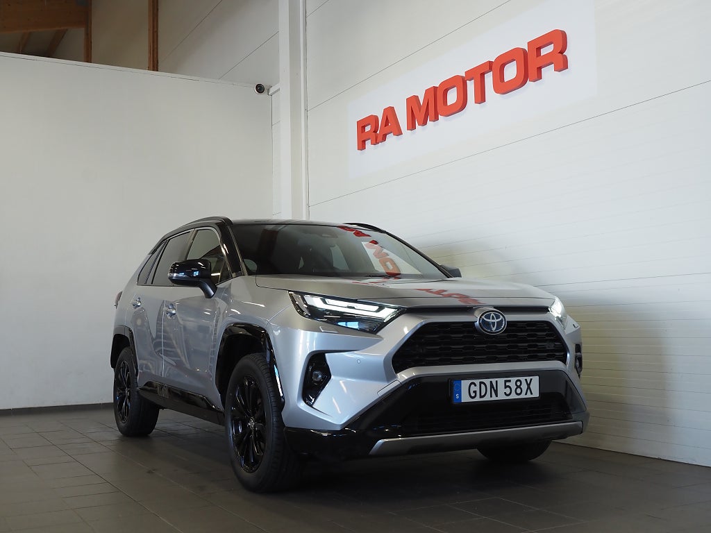 Toyota RAV4 Hybrid AWD-i E-CVT Style Kamera Dragkrok