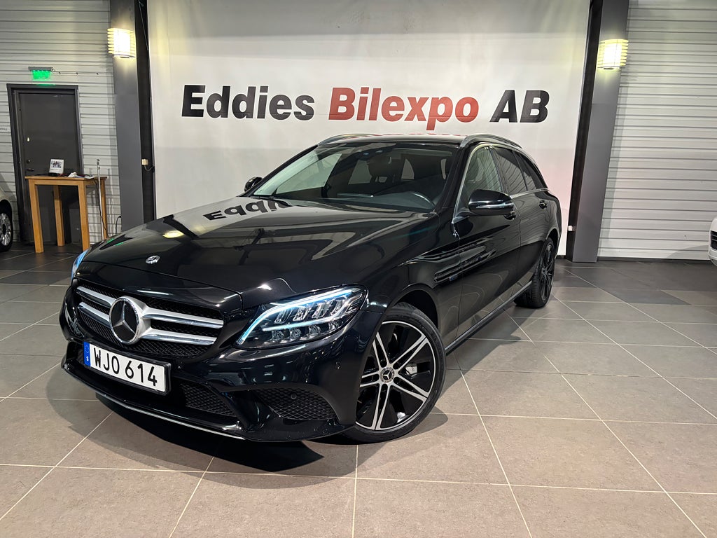Mercedes-Benz C 300 T de 9G Avantgarde 306HK