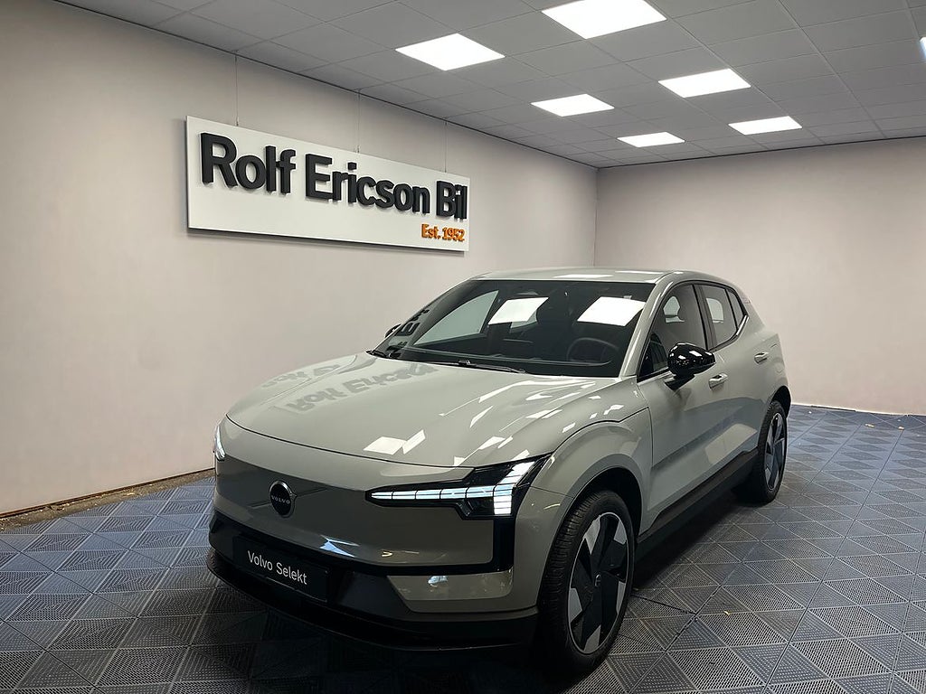 Volvo EX30 P5 RWD LR Plus