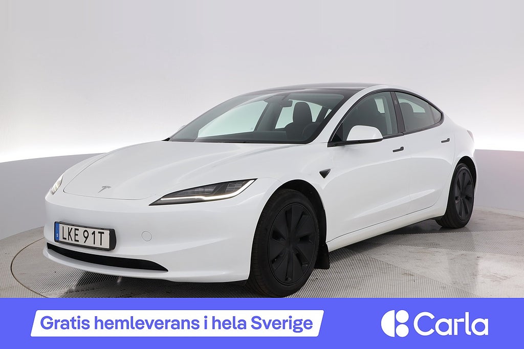 Tesla Model 3 Standard Range Highland Autopilot Panorama