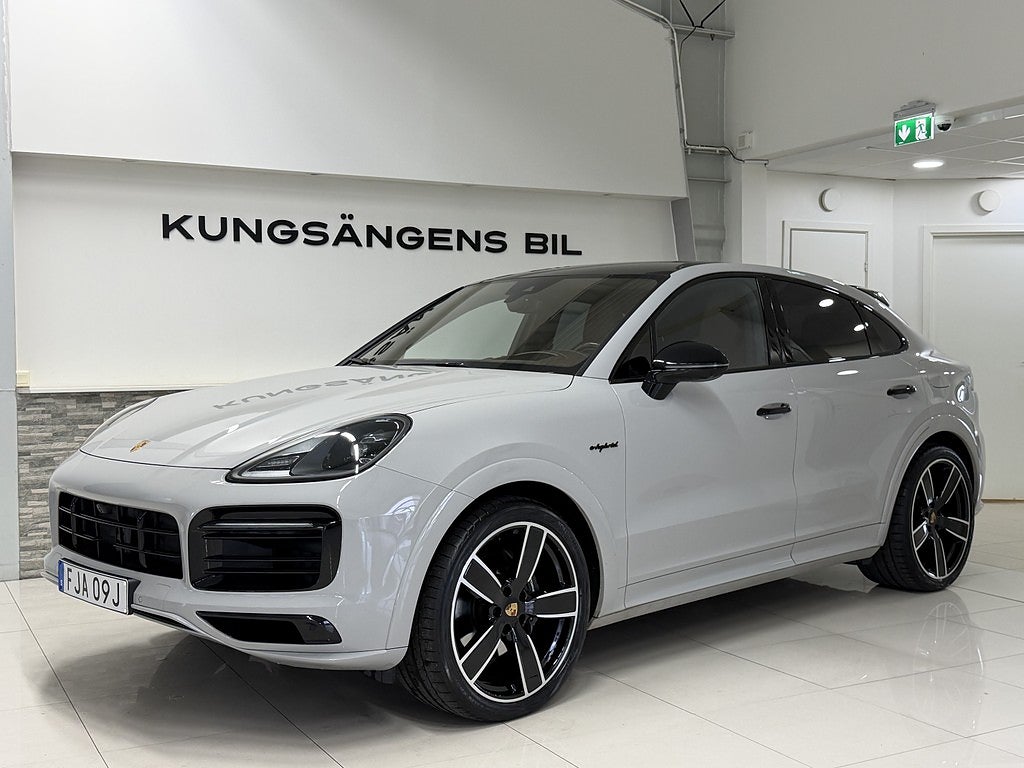 Porsche Cayenne Coupe Coupé E-Hybrid Platinum Edt. Pano Chrono LUFT UNIKSPEC