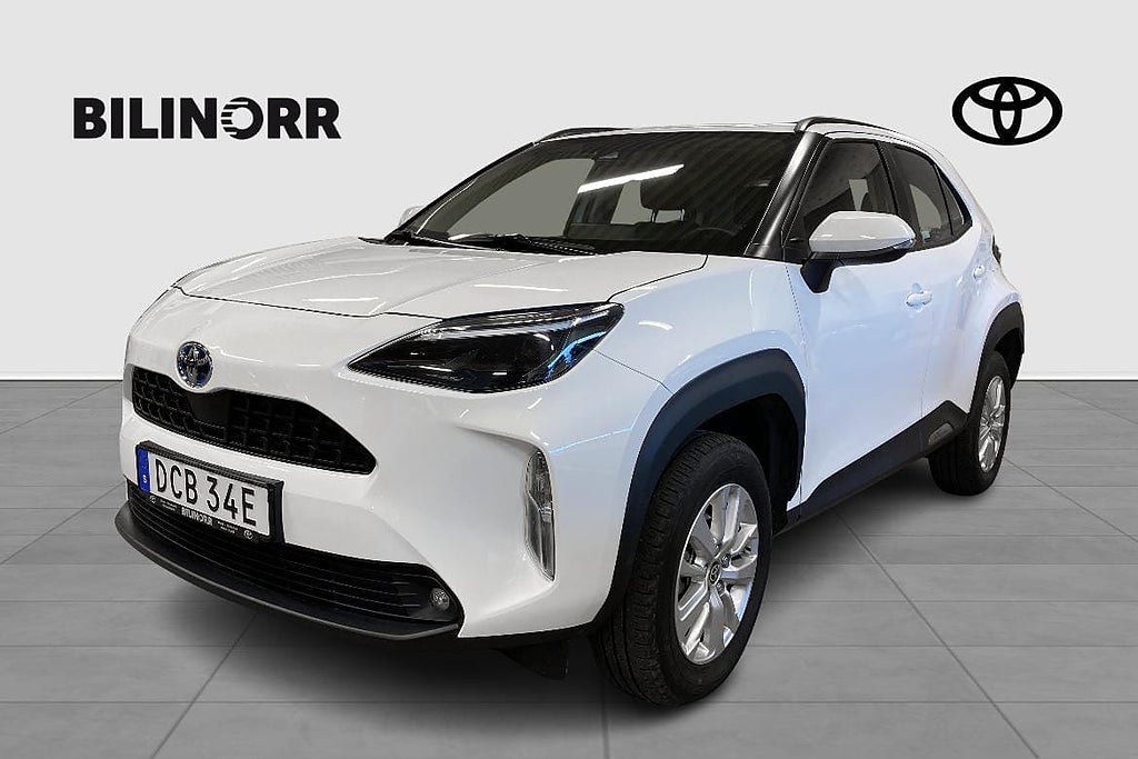 Toyota Yaris Cross Hybrid e-CVT | Vinterhjul